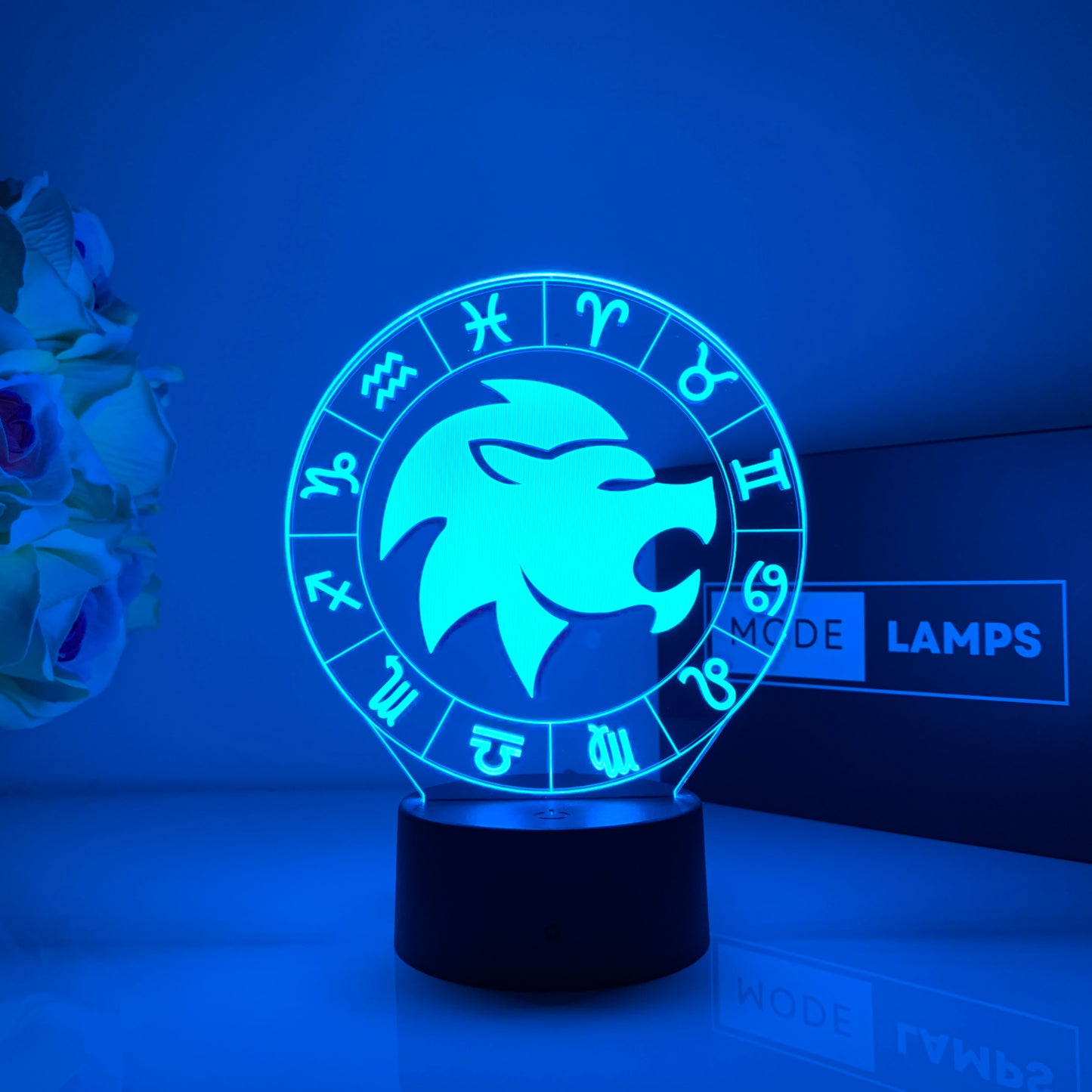 Leo Mode Lamp